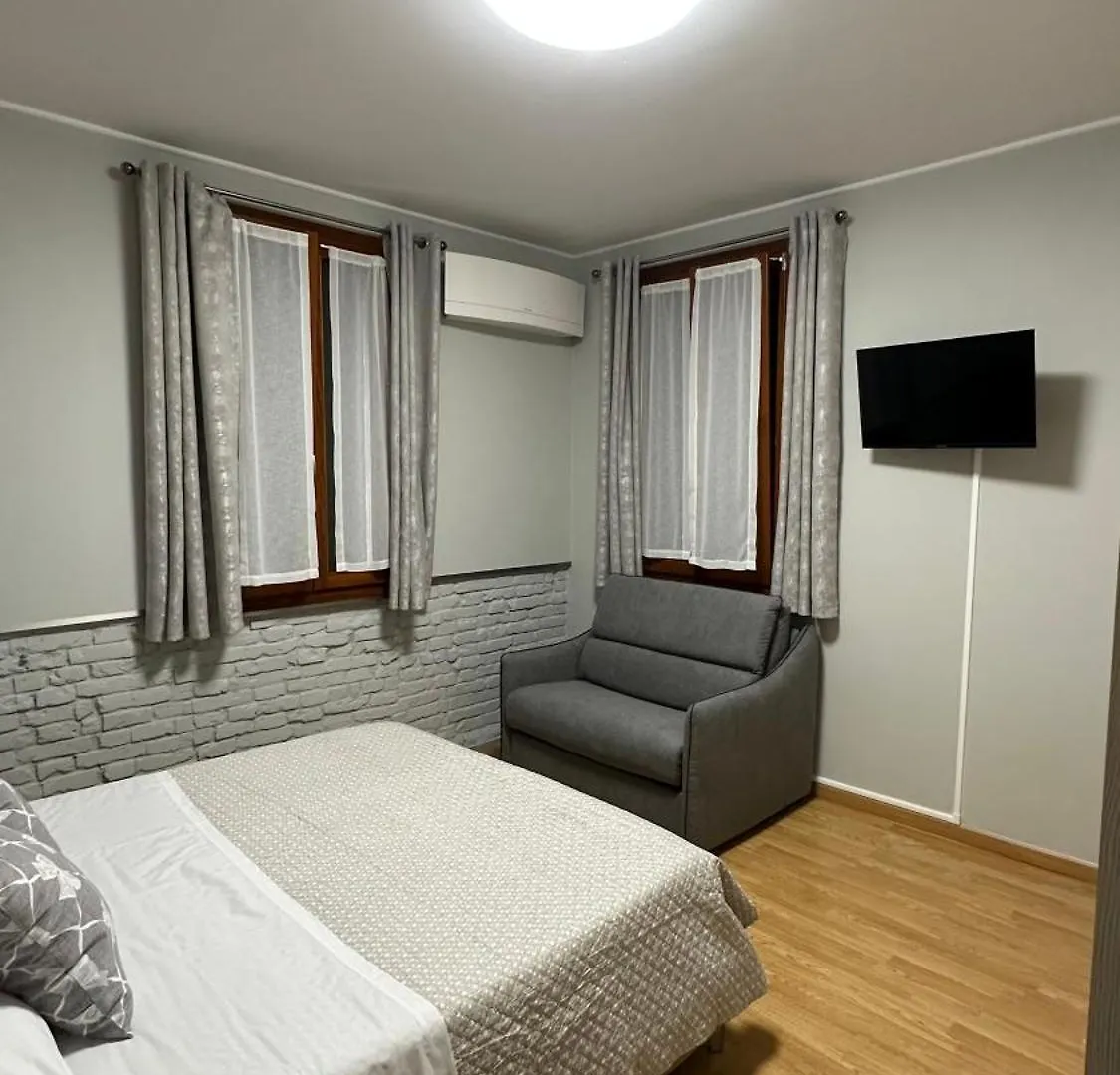 My Tiny Home Venice マルゲーラ