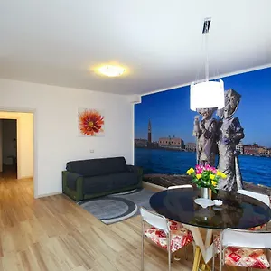 Venice Loft Apartment